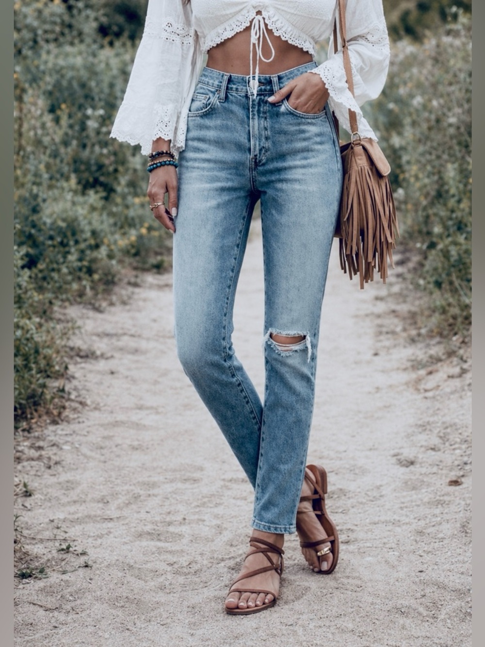 AGOLDE Harper Skinny Jean Mid Rise Torn Ripped Distressed